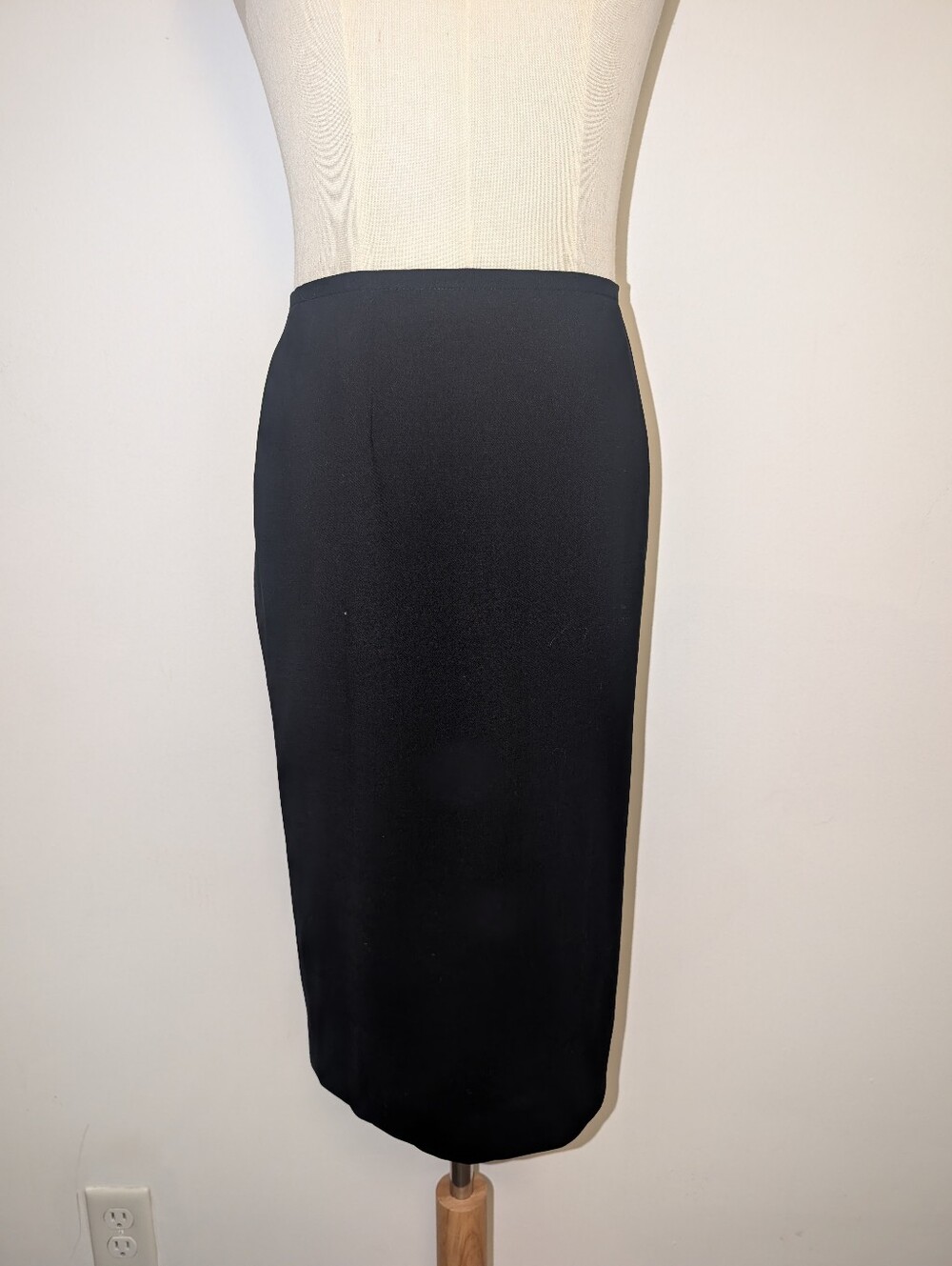 Classic Wool Blend High Waisted Pencil Skirt With Back Slit